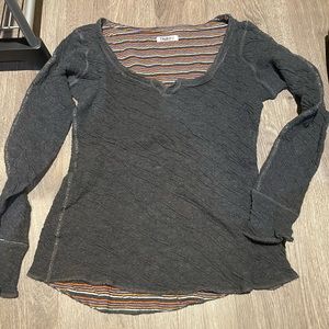 TNA long sleeve shirt